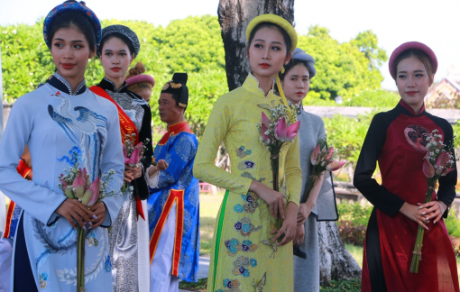 Tri ân “ông Tổ” áo dài Việt Nam