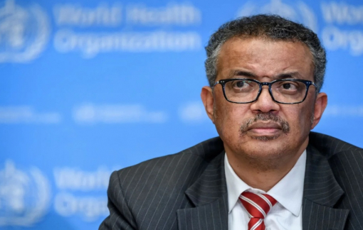 Người đứng đầu WHO rơi lệ, kêu gọi đoàn kết sau khi Mỹ ra đi