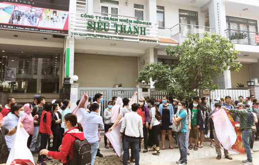 Dự án dừng thi công, chủ đầu tư “lặn” mất, khách hàng chới với