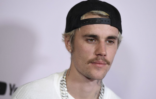 Justin Bieber quyết truy tìm người tung tin vu khống mình