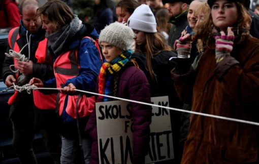 Greta Thunberg tặng giải thưởng triệu euro của mình cho các nhóm bảo vệ môi trường