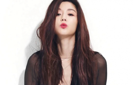 "Mợ chảnh" Jun Ji Hyun hé lộ lý do tham gia "Kingdom"