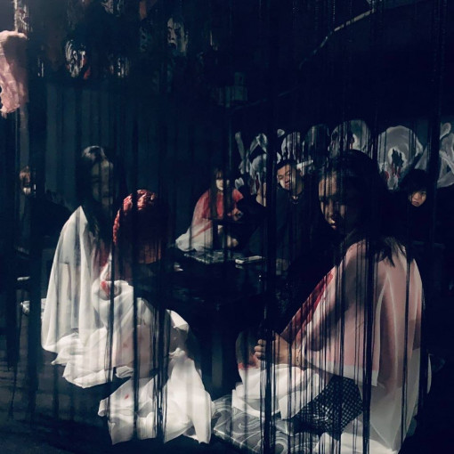 Uống cà phê cùng “ma quỷ”, thú vui lạ của giới trẻ?