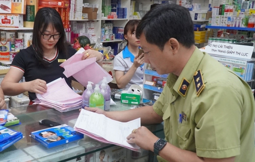 Giá khẩu trang tăng nhanh hơn giá vàng, quản lý thị trường vào cuộc