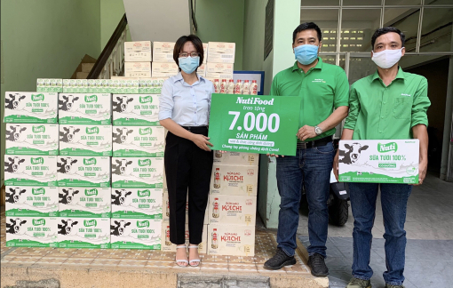Nutifood tặng 7.000 sản phẩm sữa và thức uống dinh dưỡng cho 3 bệnh viện tại Đà Nẵng