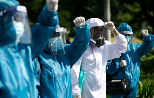 Y, bác sĩ Philippines cảnh báo sự sụp đổ của hệ thống y tế trong cuộc chiến chống COVID-19