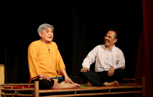 Vừa "ngóc dậy" sau 3 tháng đóng cửa, sân khấu tiếp tục hủy suất