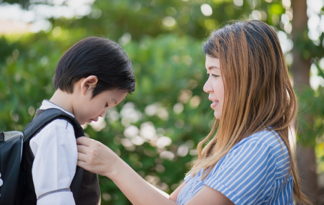 Sao phải thi vậy mẹ?