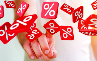 Bán trước dịch vụ để "sống sót" qua mùa dịch