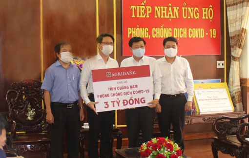 Agribank ủng hộ tỉnh Quảng Nam 3 tỷ đồng phòng chống dịch COVID-19