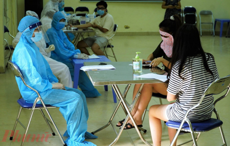 Nữ bệnh nhân ở Hà Nội mới mắc COVID-19 từng nhận kết quả test nhanh âm tính