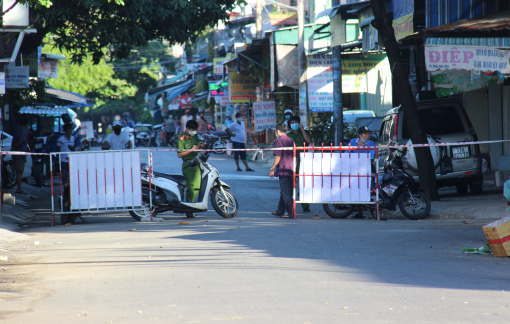 Lái xe máy ra Đà Nẵng chơi, 3 bệnh nhân ở Quảng Nam đã đi đâu và mắc COVID-19?