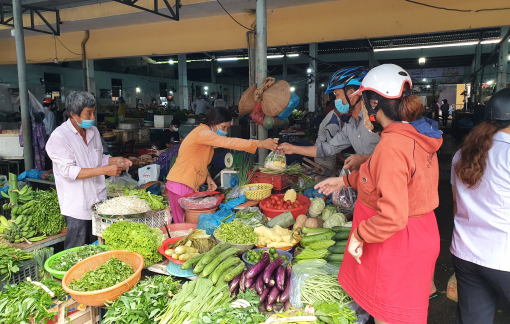 Đà Nẵng tính đến phương án mỗi gia đình cách 3 ngày mới đi chợ một lần