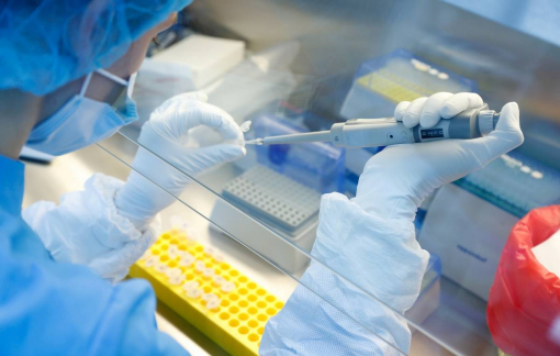 Hơn 5 tỷ đơn đặt hàng trước vắc-xin COVID-19