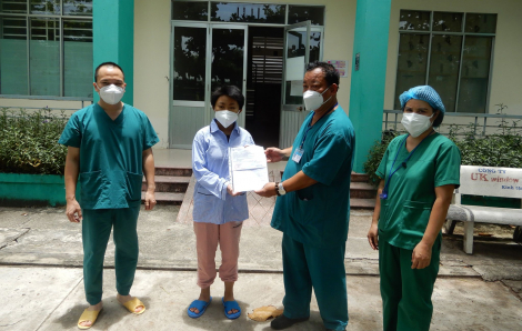 Thêm 10 bệnh nhân mắc COVID-19 tại Đà Nẵng khỏi bệnh, xuất viện