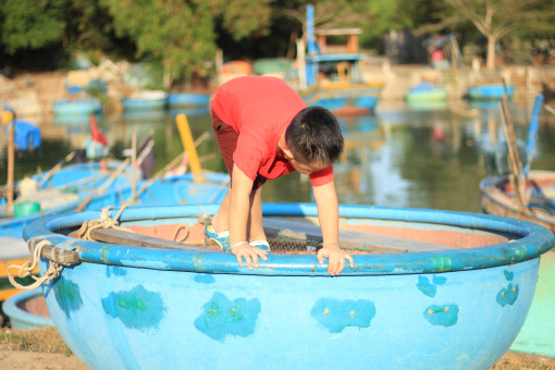 Ghé Thắng Hải thăm bãi biển hầu như không có bóng du khách