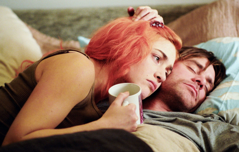 'Eternal Sunshine of the Spotless Mind': Xóa bỏ ký ức hay tìm lại tình yêu?