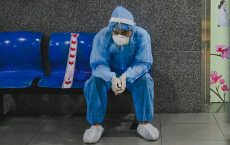 Giám đốc gửi tâm thư cho nữ điều dưỡng chăm bệnh nhân COVID-19: "Tôi, người dân Đà Nẵng tự hào về bạn"