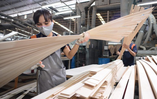 Đồ gỗ xuất khẩu Việt Nam hưởng lợi từ căng thẳng thương mại Mỹ - Trung