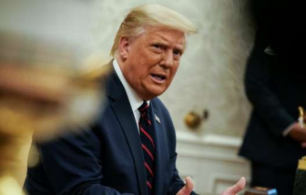 Chỉ có 1/3 người Mỹ ủng hộ cách xử lý COVID-19 của Tổng thống Trump