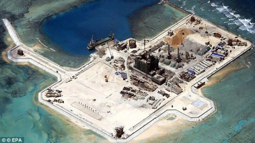 Mỹ trừng phạt thêm 24 công ty Trung Quốc có đóng góp xây đảo nhân tạo trên Biển Đông