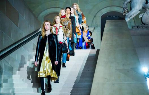 Các hãng mốt ồ ạt tung sản phẩm mới sau thời gian đình trệ vì COVID-19