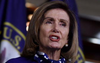 Quan chức cấp cao vi phạm quy tắc phòng chống dịch COVID-19 bị dư luận chỉ trích