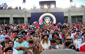 1/4 người Brazil từ chối sử dụng vắc-xin COVID-19