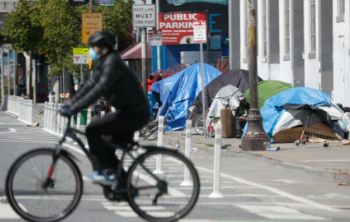 Người vô gia cư ở California đối mặt với ô nhiễm vì khói bụi