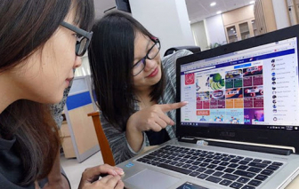 Người mua hàng bách hóa trực tuyến tăng mạnh