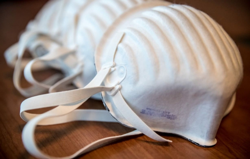 Đeo khẩu trang giúp con người tạo ra miễn dịch tự nhiên với COVID-19?