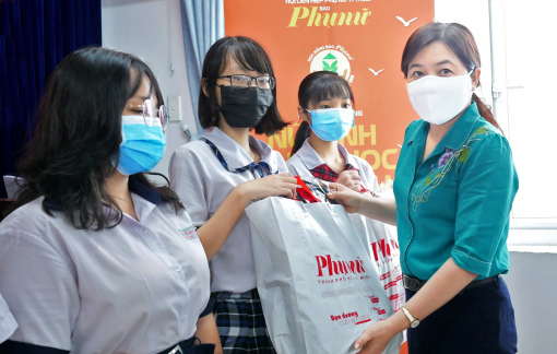 Học bổng “Nữ sinh hiếu học, vượt khó”: Quả đã treo trên cây ước mơ