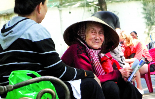 Kinh tế Việt Nam: Sau COVID-19, giật mình một “xã hội già”