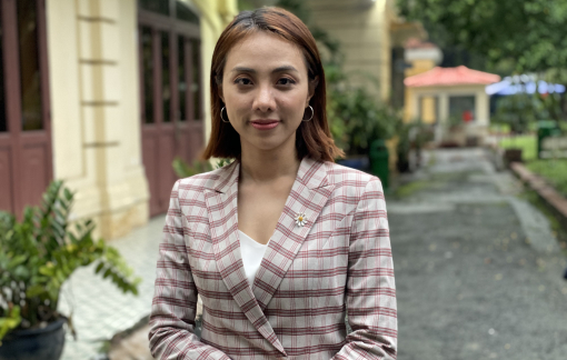 Vụ kiện kéo dài 7 năm của ca sĩ Miko Lan Trinh lại hoãn