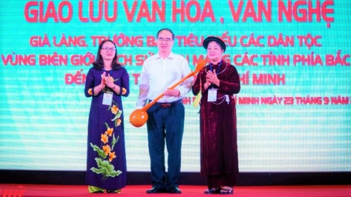 TPHCM giao lưu văn hóa với các dân tộc 10 tỉnh biên giới phía Bắc