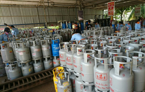 Giá gas bán lẻ tháng 10 tăng 5.000 đồng/bình