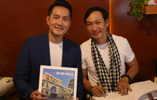 Nguyễn Phi Hùng và nhiếp ảnh gia Thế Phong "đi rong" Sài Gòn