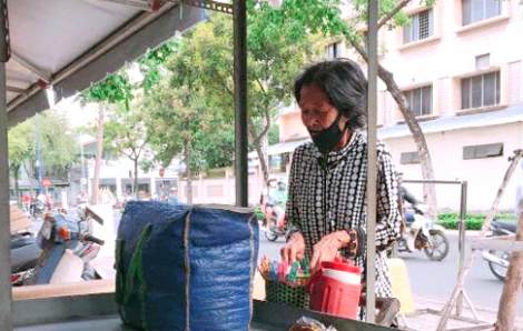 Túi hàng bị đánh cắp và tấm lòng của người Sài Gòn