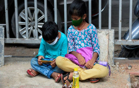 Hơn 10 triệu trẻ em Ấn Độ bị ép làm việc vất vả do ảnh hưởng dịch COVID-19