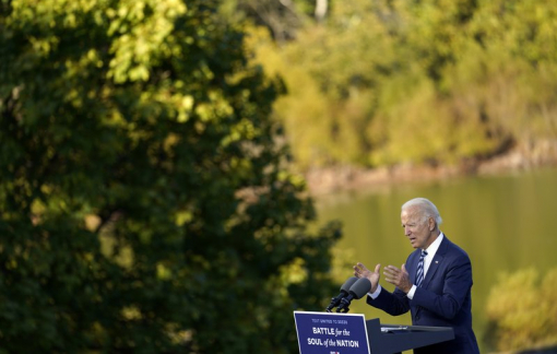 Ông Joe Biden tuyên bố sẽ không tranh luận nếu Tổng thống Trump vẫn còn dương tính với COVID-19