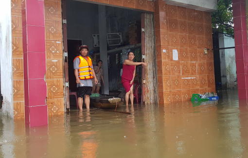 Mưa lũ lớn, Đà Nẵng cho học sinh nghỉ học hết tuần