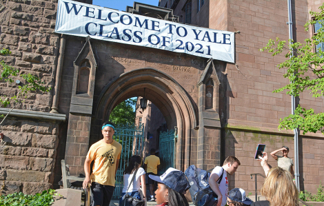 Đại học Yale bị khởi kiện về hành vi phân biệt trong tuyển sinh