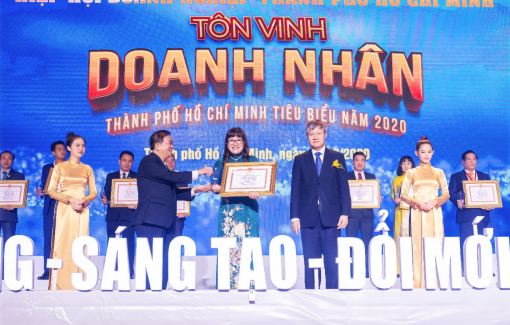 Vào top 100 doanh nghiệp, doanh nhân tiêu biểu 2020, Phúc Khang thể hiện vị thế doanh nghiệp giữa đại dịch COVID-19