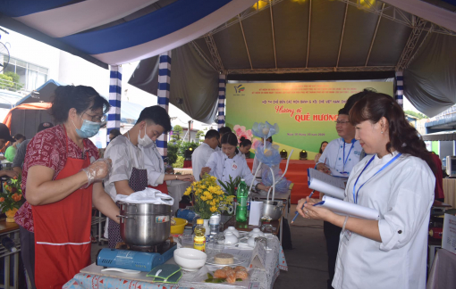 Cuối tuần, đến với hương vị quê hương