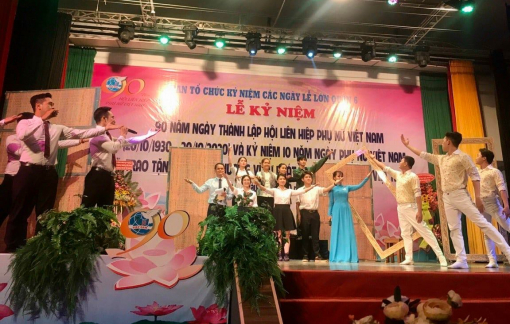 Sân khấu hóa lịch sử phụ nữ Việt Nam