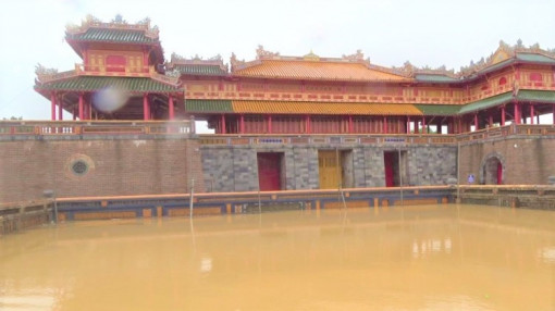 Thừa Thiên - Huế kiến nghị Trung ương hỗ trợ khẩn cấp 1.000 tấn gạo