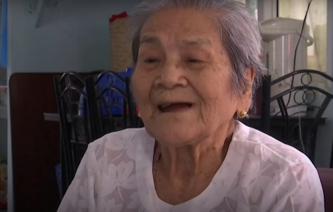 Cụ bà 100 tuổi ''đánh bại'' COVID-19