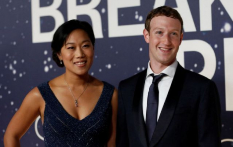 Vợ chồng Zuckerberg đóng góp thêm 100 triệu USD cho bầu cử tổng thống Mỹ