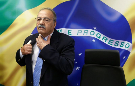 Nghị sĩ Brazil mất chức vì ăn chặn tiền ứng phó COVID-19
