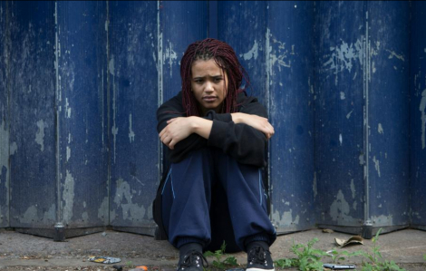Hàng ngàn thanh thiếu niên là nạn nhân buôn người tại Anh có nguy cơ bị trục xuất